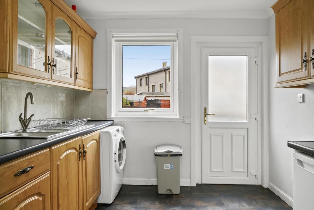 Carron Bridgecity Hidden Gem Of Falkirk, Roughland Houseアパートメント エクステリア 写真